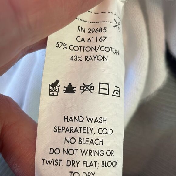 Pendleton Cardigan Sweater White W/ Gray Trim lightweight soft material sz M - Picture 7 of 9